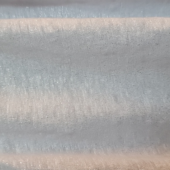 LOVELY BLOUSE - Picture 4 of 4